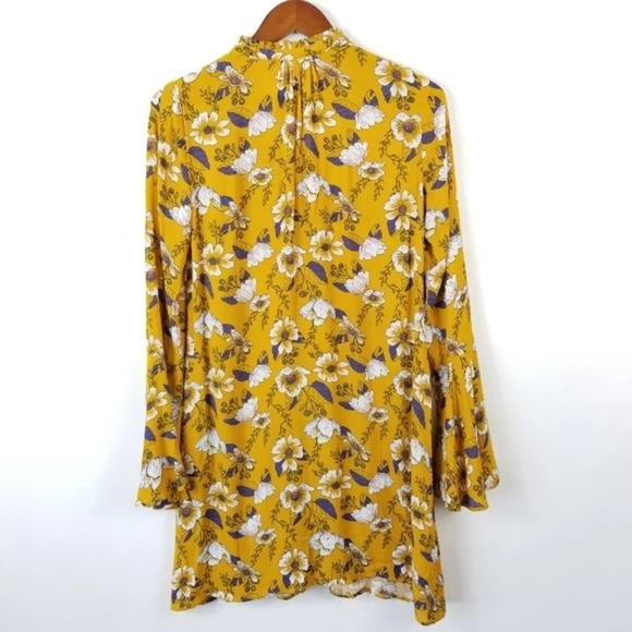 XHILARATION Floral Boho Bell Sleeve Dress Small - Picture 7 of 10